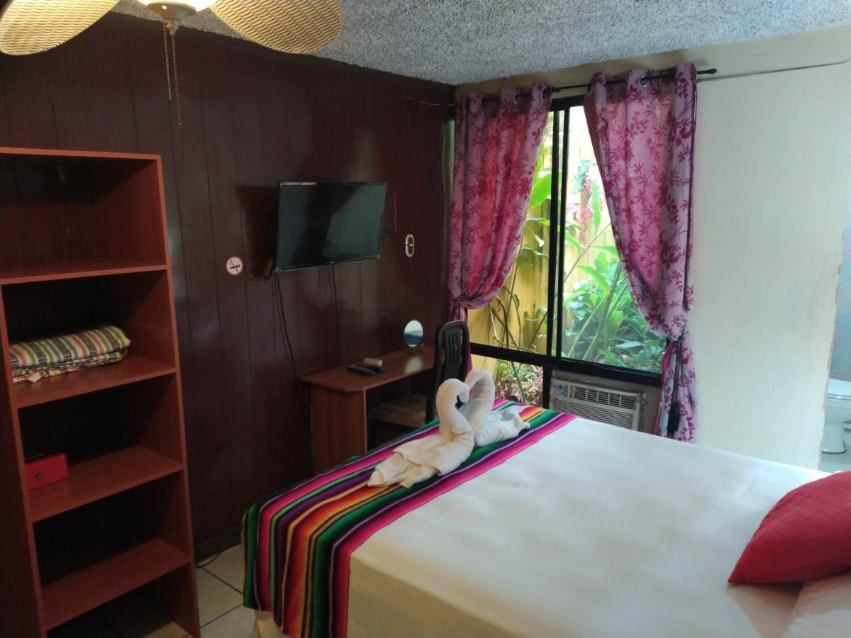 Hotel Antiguo Antiguo Cuscatlán Exteriör bild